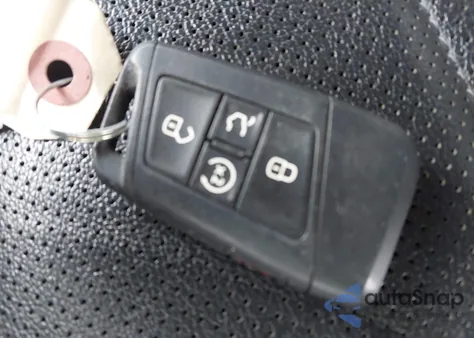 2022 Volkswagen Tiguan 2.0T Sel R-Line from USA, damaged, VIN 3VV4B7AX8NM136611